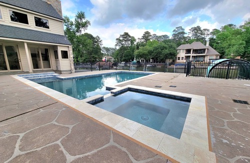Walden on Lake Conroe House | Lakefront Home w/Pool and dock on Lake Conroe