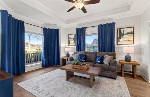 Kemp House | Lakefront Villa 5BR w Private Pool Boat Parking Golf and Tennis