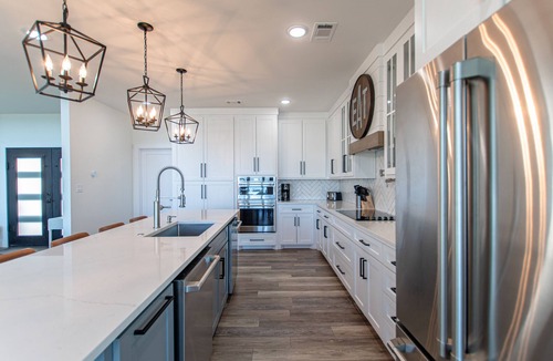 Carolyn Estates House | Lakehouse Getaway! Perfect For Boating Swimming Fishing Kayaking