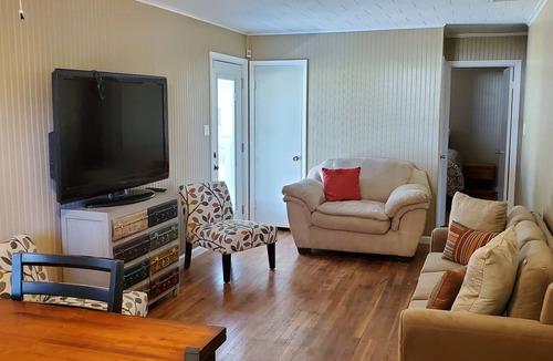 Silver Creek Village Cottage | Lakeview Cottage Near Boat Ramp