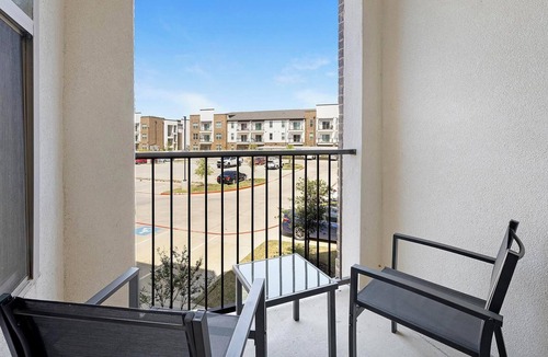 Corinth Apartment | Landing | Amazing 1BD, Gym, Clubhouse