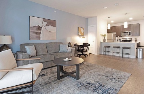 Far North Central Apartment | Landing | Amazing 1BD, Gym