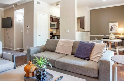 Cityplace Apartment | Landing at Ivy Urban Living - 1 Bedroom in Old East Dallas