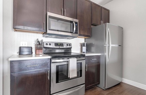 Katy Apartment | Landing | Beautiful 2BD, Pool, Clubhouse