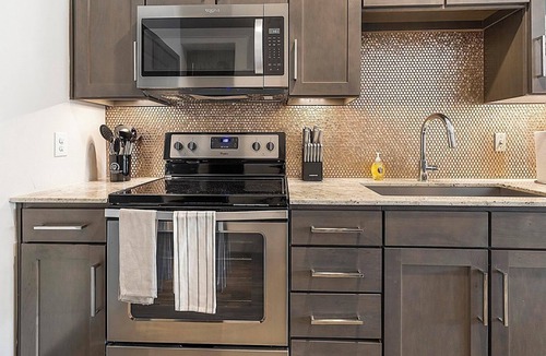 Fort Worth Cultural District Apartment | Landing | Beautiful Studio, Game Room, Gym