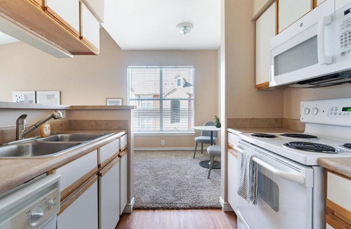 Fort Worth Apartment | Landing | Incredible 1BD, Rooftop Lounge, Pool