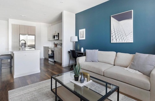 Fate Apartment | Landing | Incredible 1BD, Clubhouse, Pool