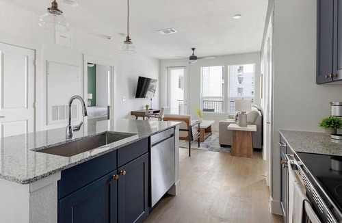 North San Antonio - SAT Apartment | Landing | Spectacular 2BD, Gym, Clubhouse