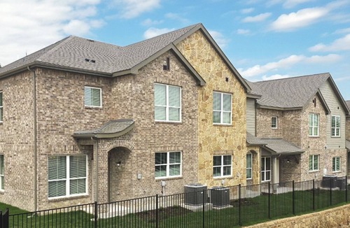Weatherford Apartment | Landing | Stylish 3BD in Weatherford