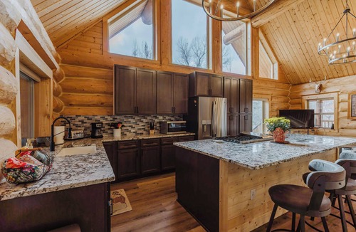 San Juan River Village House | Large Riverfront Home for Multi Family Groups