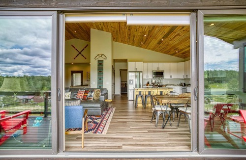 Twin Creek Village House | Last-Min Summer Escape! Book Jul/Aug Stay by 7/31, 15% Off