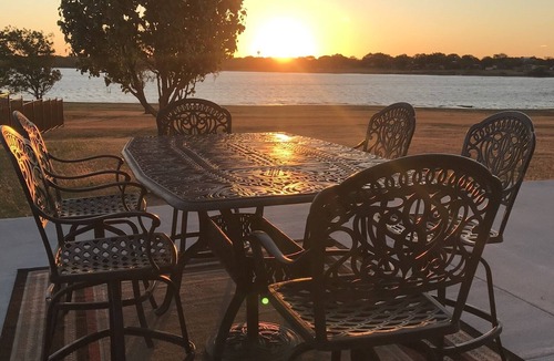 Little Elm House | Lewisville Lakefront Home-near Frisco-Dallas-Texas-Universal Kids Disney-15 min