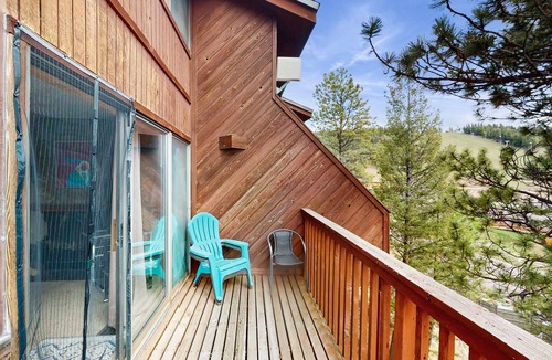 Angel Fire Condo | Lift A4 Condo - Walk to Ski, Hike, Bike & Dining