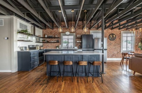 Muenster Apartment | Local Charm Meets Modern Luxury in the North Texas Hill Country - 1.5hrs to DFW!