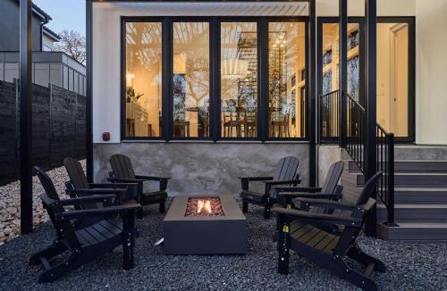 Riverside Villa | Lone Star Lookout by Lux Tiny Resorts