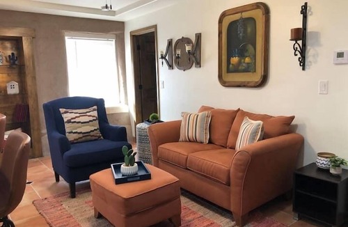 Mesilla Apartment | Lovely 1-Bedroom Adobe Escape