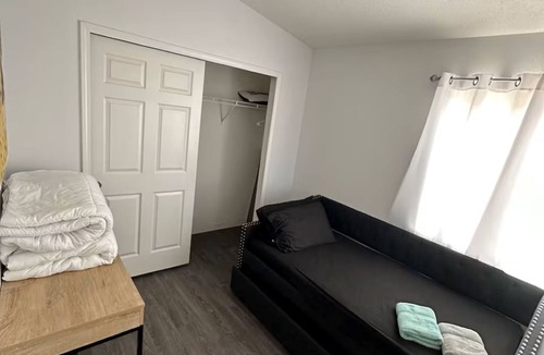 Westgate Heights House | Lovely 3-bedroom house with AC in cool Albuquerque