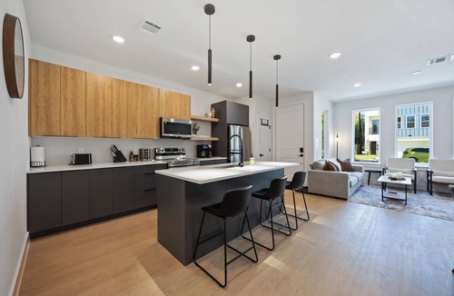 OST - South Union House | Lovely 3-bedroom house with AC in Houston neighborhood Near Medica Center