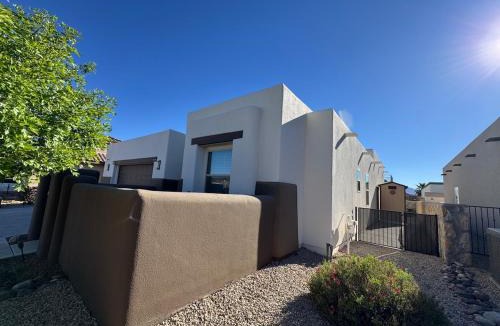 Las Cruces House | Lovely Little House at Metro Verde Community