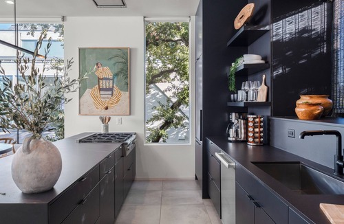 Bouldin House | Luxe 11BDR w/Putting Green, Game Room, Pool | Bouldin Collective by AvantStay