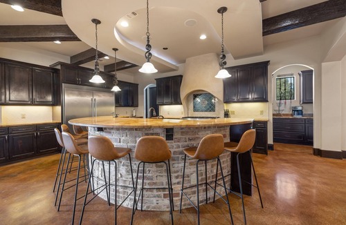 Cedar Park House | LuxGroupVilla, Pool, Sport Court, Game Room