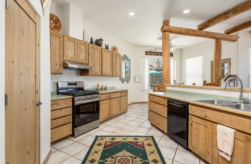 Las Cruces House | Luxury Desert Pool Oasis Home