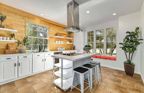 Dripping Springs House | Luxury Dripping Springs Home-Pool&Hot-Tub Firepit!