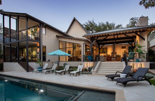 Tarrytown House | Luxury home, lush private yard & pool, walk to Lake Austin & quick Uber Downtown