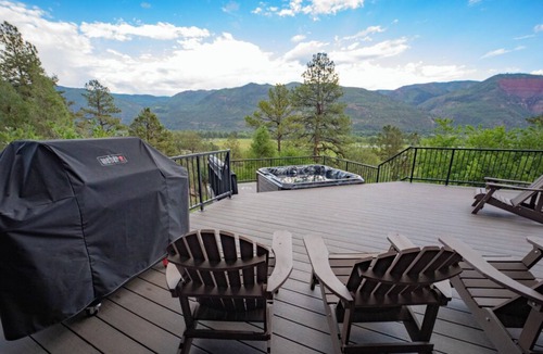 Durango House | Luxury Home with Great Views, Decks, Hot Tub, AC - 15 Min to Downtown Durango