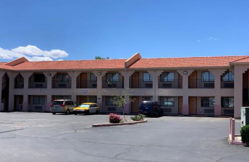 Albuquerque Hotel | Luxury Inn