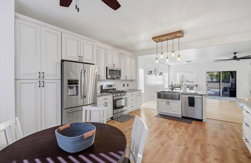 Hartman Vistas House | Luxury Private Pool & Spa Home | Resort Backyard | Sleeps 10