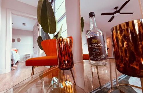 Deep Ellum Apartment | Luxury Stay of Best View in Dallas