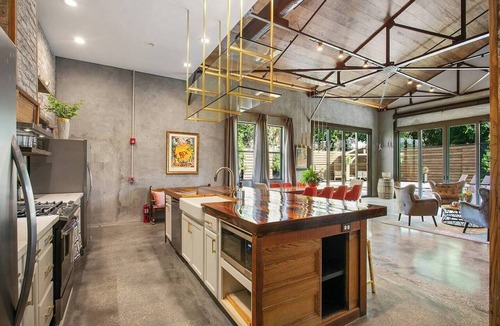 Faubourg Marigny Bed & Breakfast | Maison Grace | Luxurious Redesign with Pool Near French Quarter