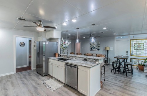 Temple House | Marlandwood Estate - Spacious 5-bedroom house in Temple with outdoor space