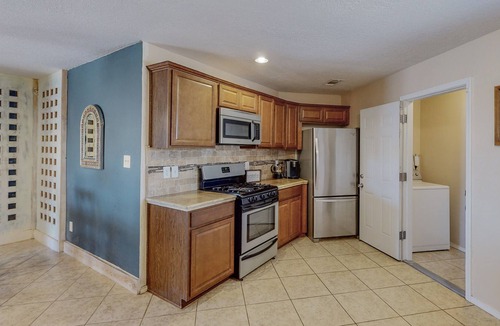 Rio Rancho House | May Gardens, near Rust Medical Center
