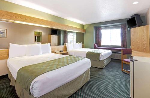 Westside Hotel | Microtel Inn & Suites by Wyndham Albuquerque West