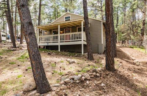 Ruidoso House | Miles Hacienda: Beautifully Remodeled, Centrally Located Ruidoso Cottage