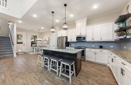 Pottsboro House | Miller's Cove on Lake Texoma! Luxury Lakeview Home!