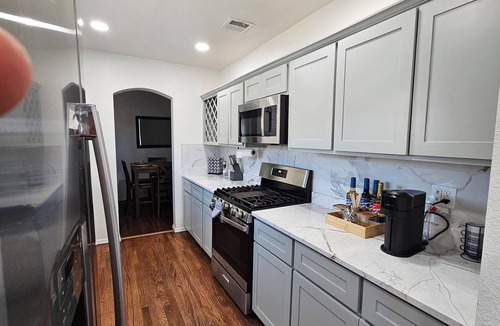 El Paso House | Minutes from downtown, airport, fort bliss, restaurants , entertainment, Central