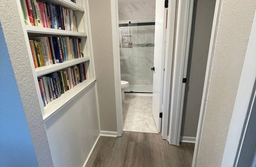 Taylor House | Modern 2-bedroom townhome with fenced yard in welcoming Taylor