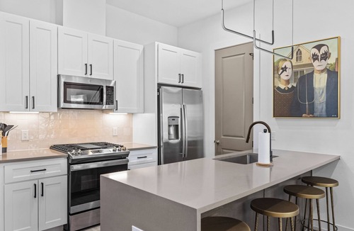 OST - South Union House | Modern 3BR Near NRG Stadium, Medical Center & Downtown + Gazebo + Fire pit