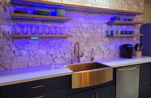 Clodine House | Modern Accessible Houston Gem Jacuzzi & Air Hockey 6Beds