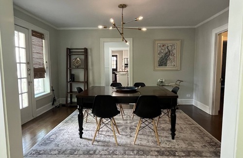 Austin Ave. House | Monthly+ 1929 home in peaceful Castle Heights. Close to downtown, silos, Baylor.