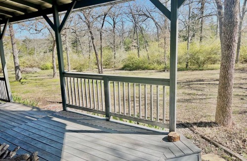 Canyon Creek House | More Cowbell - Spacious House with Privacy Minutes to Campus