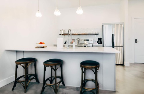 Dawson Apartment | Most Chic 1BR King Suite in Dazzling SoCo New Construction w/Trendy Coffee Shop