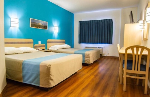 Las Cruces Hotel | Motel 6 Las Cruces, NM - Telshor