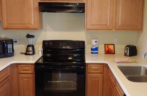 Ruidoso Condo | MOUNTAIN CONDO RETREAT, 2/2, GREAT VIEWS OF THE VILLAGE AND SIERRA BLANCA.