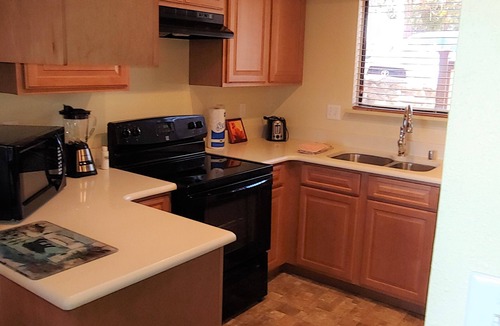 Ruidoso Condo | MOUNTAIN CONDO RETREAT, 2/2, GREAT VIEWS OF THE VILLAGE AND SIERRA BLANCA.