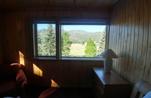Durango Cabin | Mountain Lodge - Family friendly and great for large gatherings and weddings