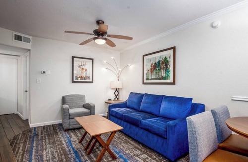 Historic Downtown Durango Resort | MountainSide Resort near Zip Lining and Museums